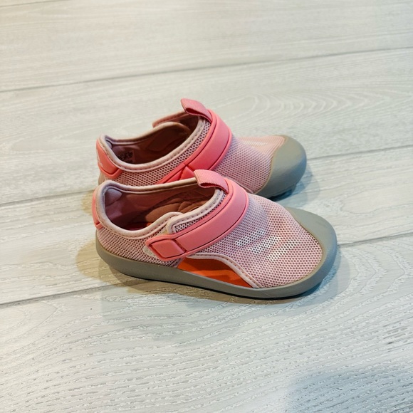 Adidas Water Summer Swim Shoes Size 9 - Picture 2 of 7